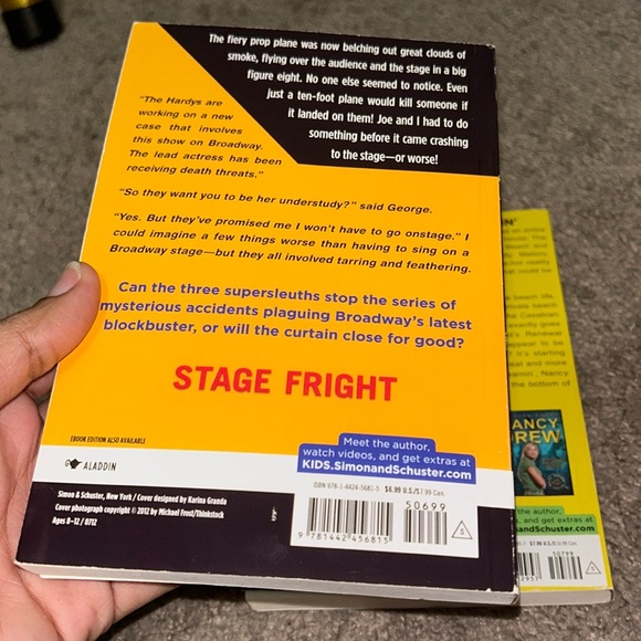 Set of 2 Nancy Drew Books - Picture 2 of 3